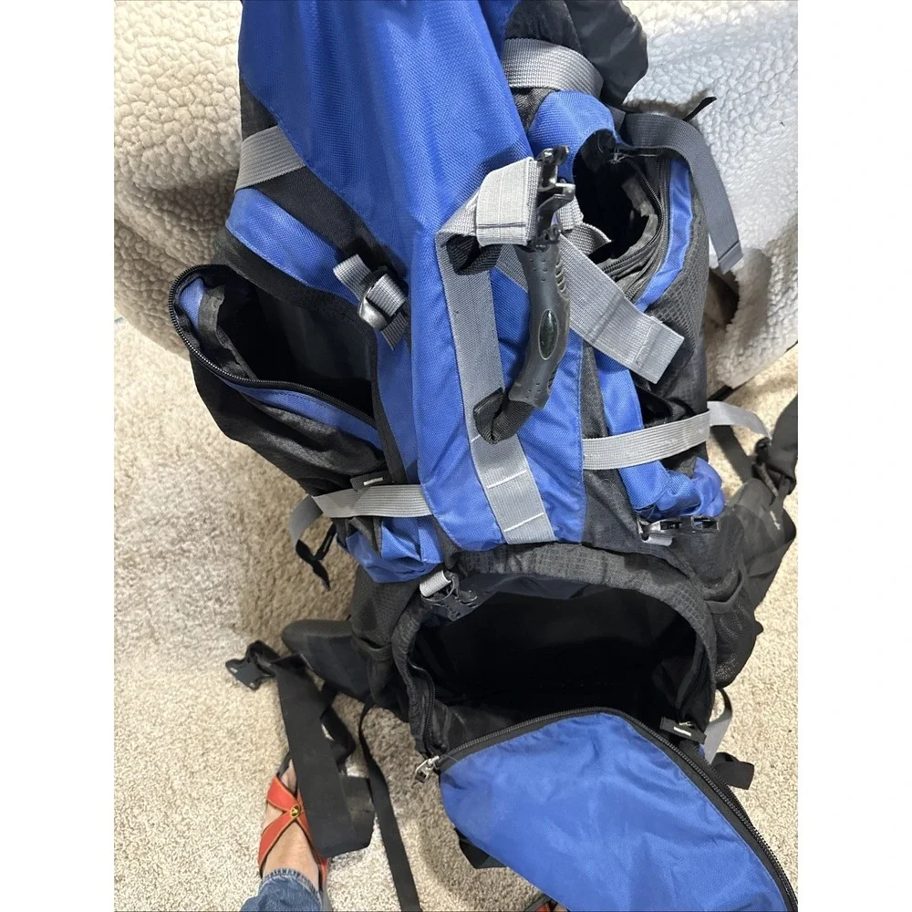 Cabela's Internal Frame Multi Day 65-75L Hiking Backpack Heavy Duty VERY NICE!!!